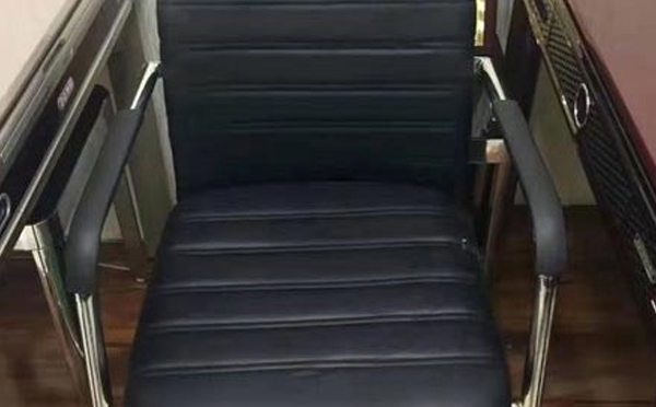 2025年什么牌子平安麻将椅好？选购与保养避坑指南